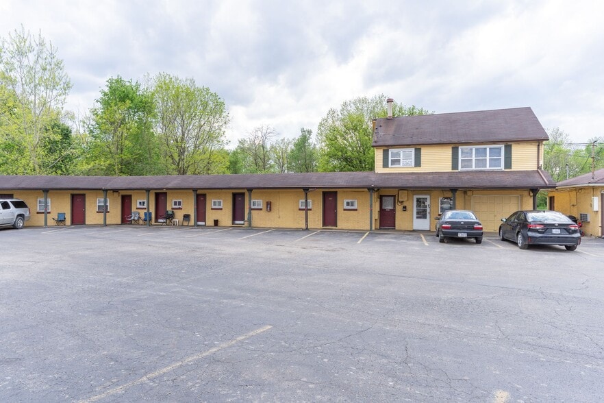More Photos Of 5318 Youngstown Warren Rd, Niles Hotel For Sale