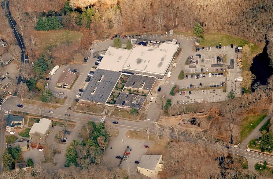 More Photos Of Westchester Rd @ SEC Westchester Rd & Trinity Pass R, Pound Ridge Unknown For Lease