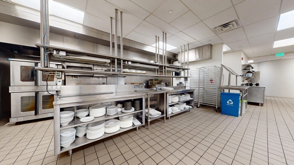 More Photos Of 235 S Cayuga St, Ithaca Specialty For Lease