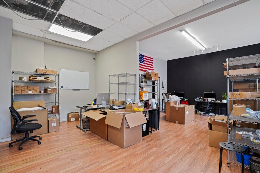 More Photos Of 1890 W 6th St, Brooklyn Storefront Retail Residential For Sale