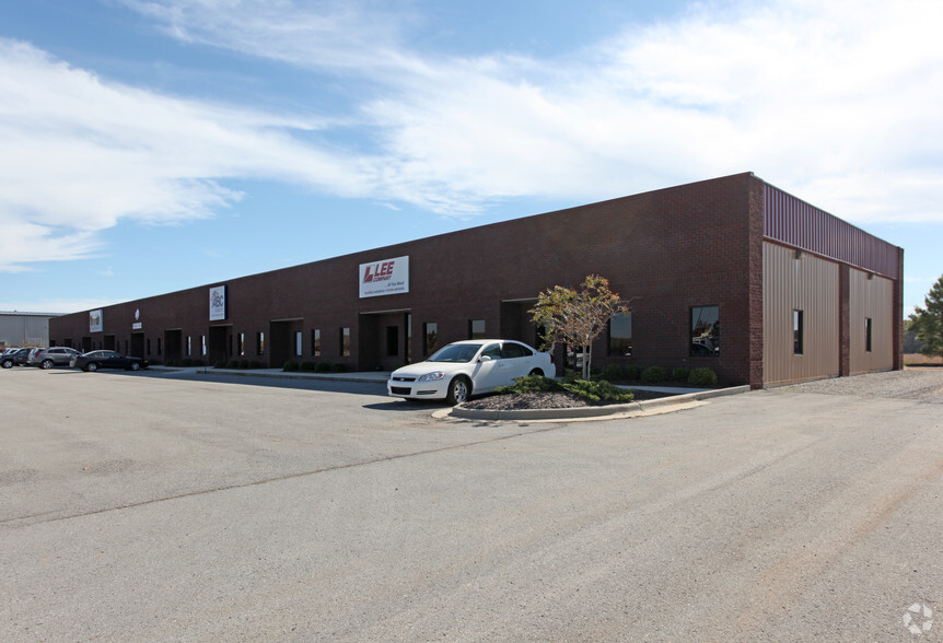 Primary Photo Of 26670 Success Dr, Madison Flex For Lease