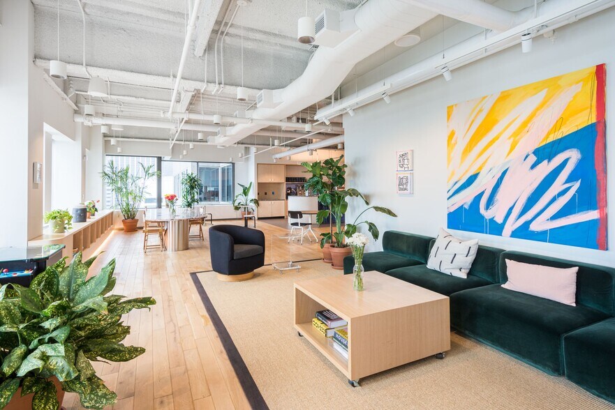 More Photos Of 199 Water St, New York Coworking Space
