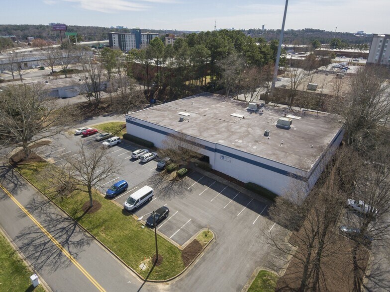 More Photos Of 3062 Kingston Ct SE, Marietta Distribution For Lease