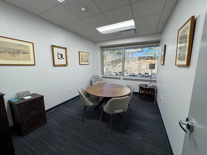 More Photos Of 440 Mamaroneck Ave, Harrison Office For Lease