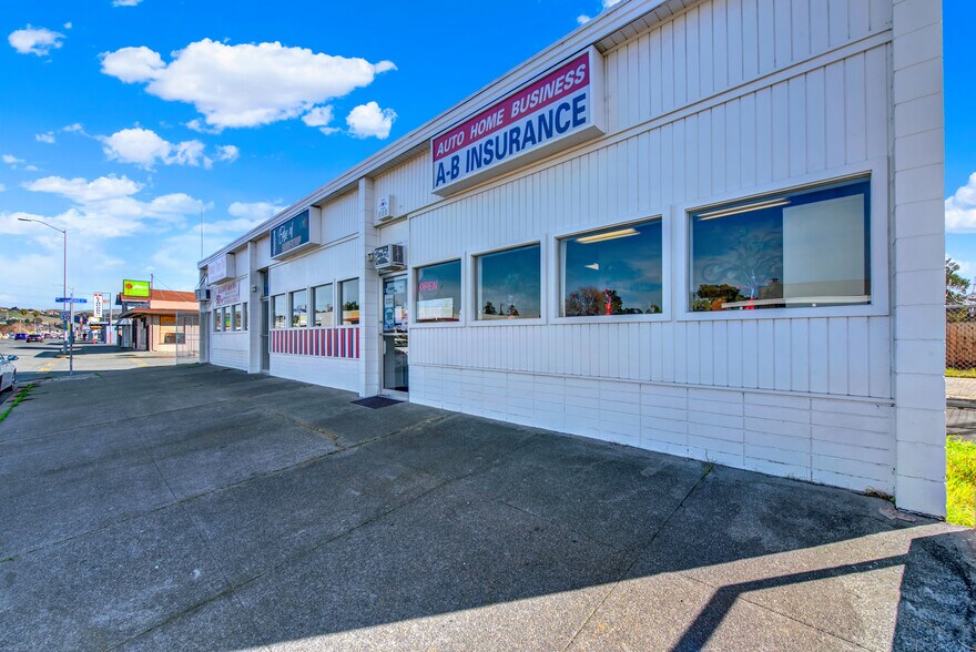More Photos Of 1727-1731 Springs Rd, Vallejo Freestanding For Sale