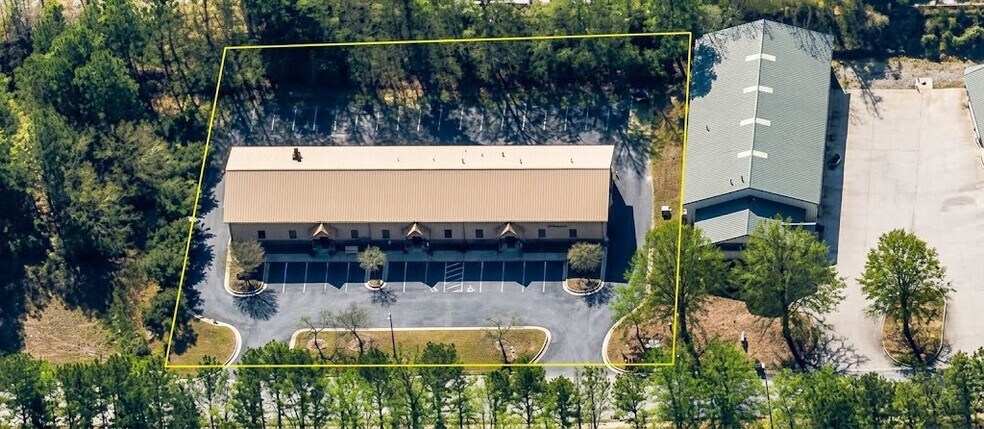 More Photos Of 1424 Veterans Dr, Conyers Flex For Lease