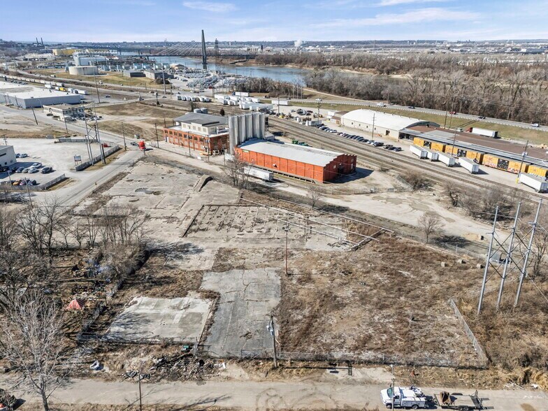 More Photos Of 910 N Prospect Ave, Kansas City Land For Sale