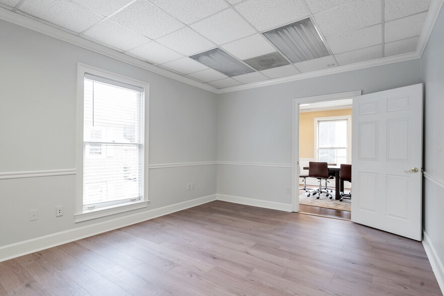 More Photos Of 7000 Peachtree Dunwoody Rd NE, Atlanta Office For Lease