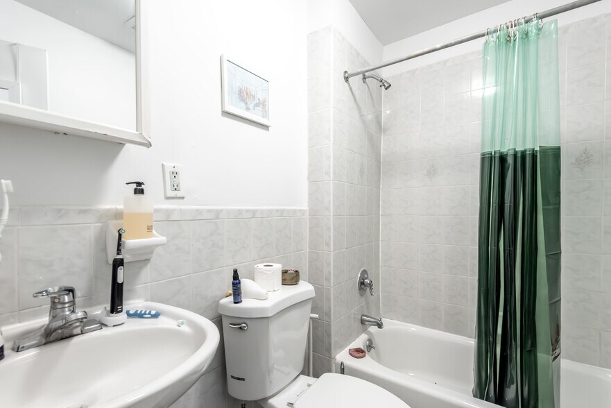 More Photos Of 1015 Fulton St, Brooklyn Apartments For Sale