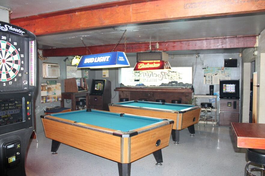 More Photos Of 4403 Buena Vista Ln, Holiday Bar For Sale