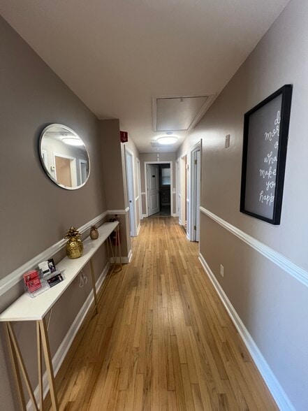 More Photos Of 537 Folly Rd, Charleston Medical For Lease