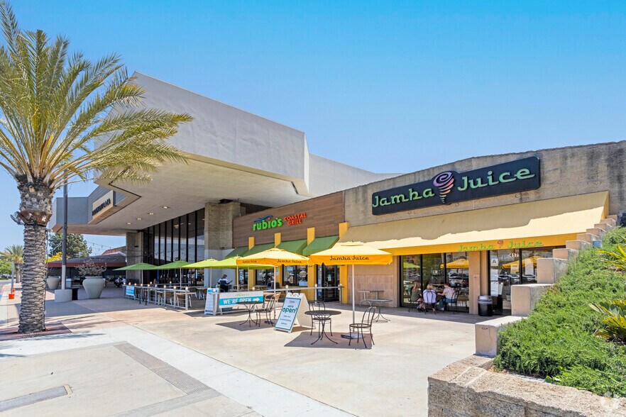 More Photos Of 415-761 Parkway Plaza, El Cajon Unknown For Lease