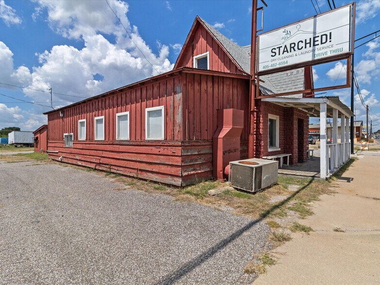 More Photos Of 805 S Green Ave, Purcell Restaurant For Sale