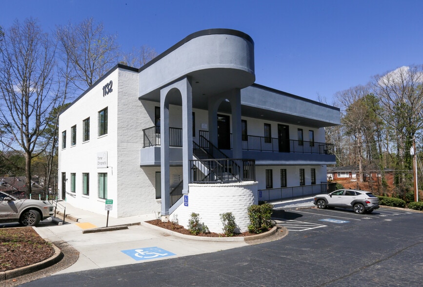 More Photos Of 1132 Hightower Trl, Atlanta Medical For Sale