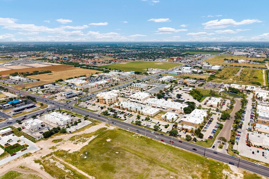 More Photos Of 2601 Cornerstone Blvd, Edinburg Medical For Sale