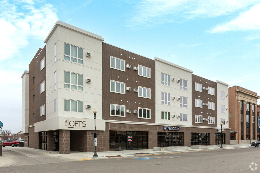 Primary Photo Of 10 N Broadway, Watertown Apartments For Lease