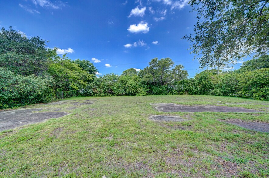 More Photos Of 6404 SW 46th St, Davie Land For Sale