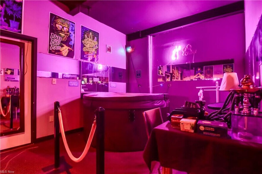 More Photos Of 3560 E 93rd St, Cleveland Bar For Sale