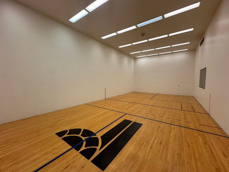 More Photos Of 400 E Randolph St, Chicago Apartments For Lease