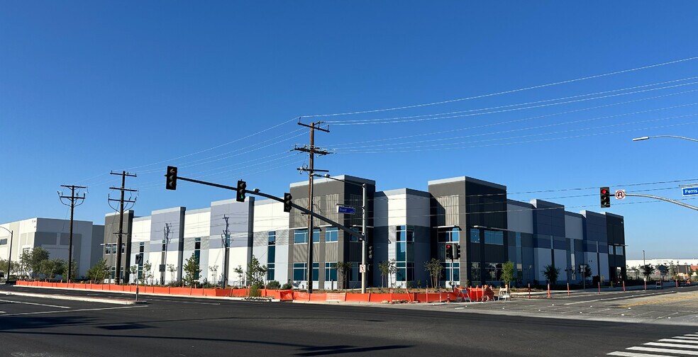 More Photos Of 24915 Rivard Rd, Moreno Valley Warehouse For Lease