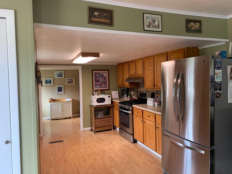 More Photos Of 15 Decasper Dr, Lewis Run Manufactured Housing Mobile Home Park For Sale