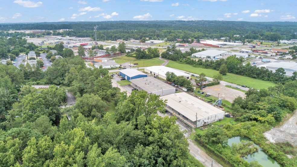 More Photos Of 1827 Killingsworth Rd, Augusta Warehouse For Lease