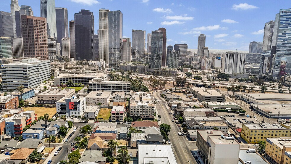 More Photos Of 1247 W 8th St, Los Angeles Apartments For Sale