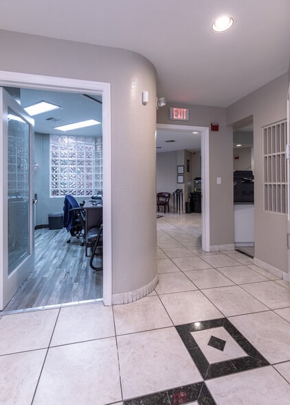 More Photos Of 7765 SW 87th Ave, Miami Medical For Lease