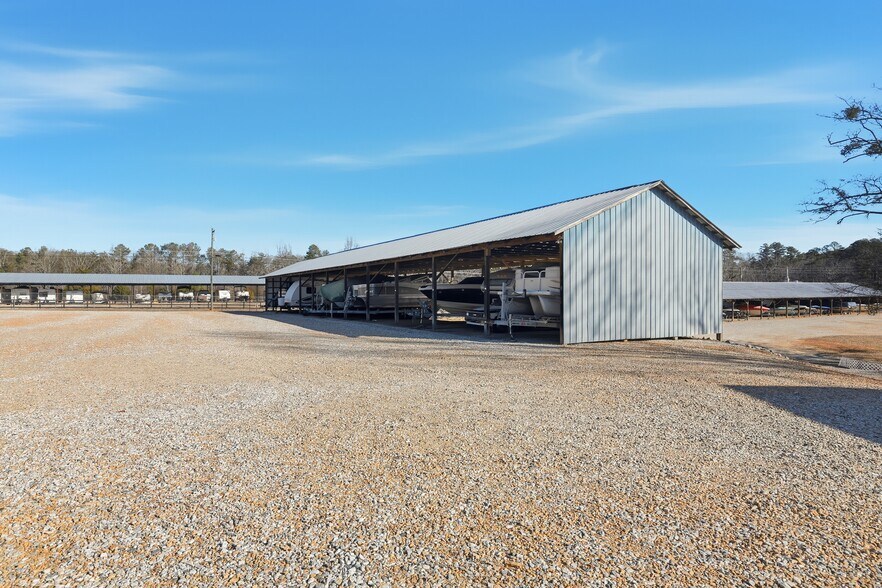 More Photos Of 2540 Silver Shoals rd, Toccoa Flex For Sale