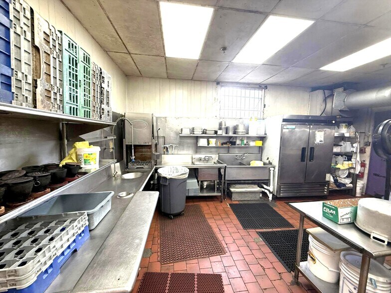 More Photos Of 259 Main st, Woonsocket Restaurant For Sale