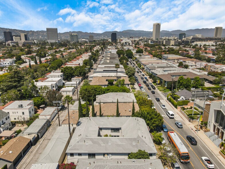 More Photos Of 1215 S Fairfax Ave, Los Angeles Apartments For Sale