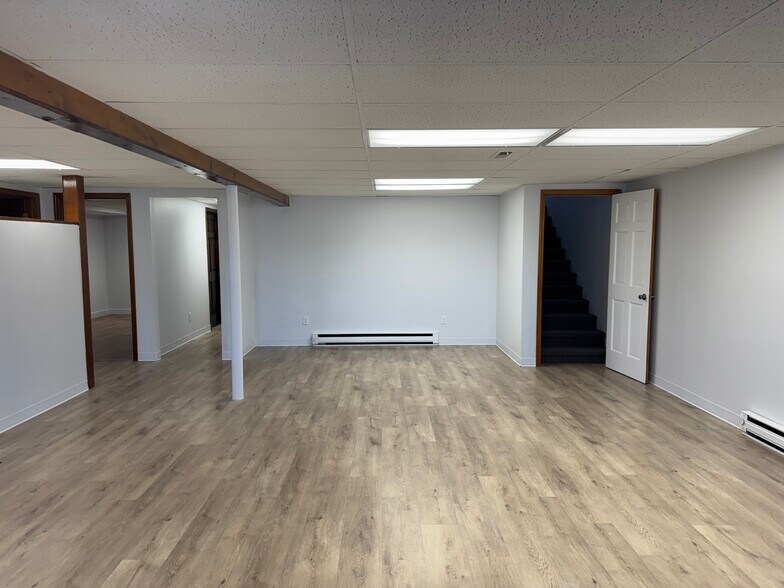 More Photos Of 7301 W Jefferson Blvd, Fort Wayne Office For Lease