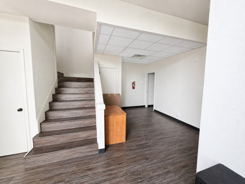 More Photos Of 4104 Houston Hwy, Victoria General Retail For Sale