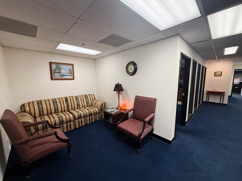 More Photos Of 2596 Mission St, San Marino Office For Lease