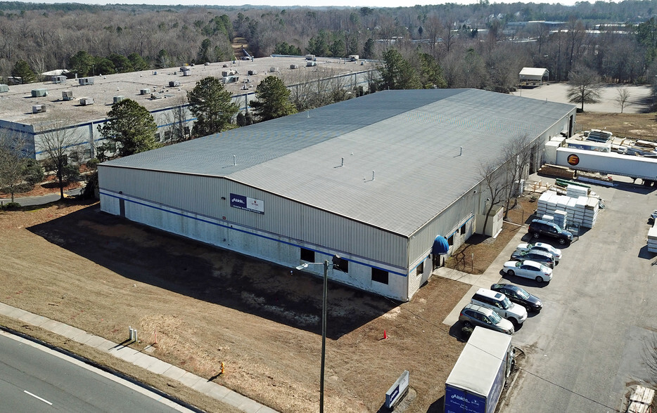 Primary Photo Of 205 S Rogers Ln, Raleigh Warehouse For Lease