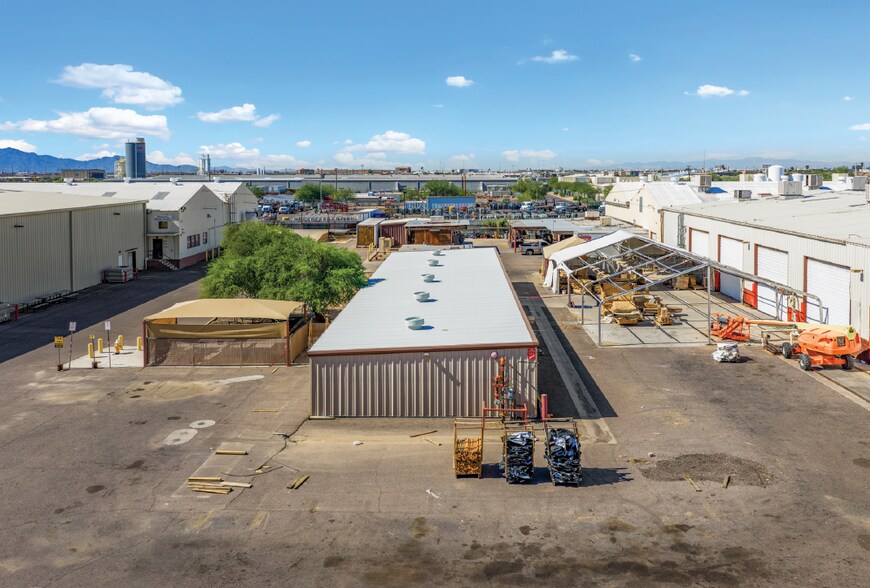 More Photos Of 2402 S 15th Ave, Phoenix Warehouse For Lease