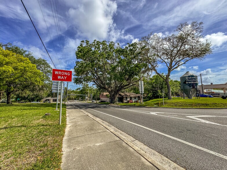 More Photos Of 615 Old Hospital Dr, Brooksville Land For Sale
