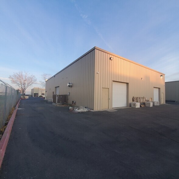 More Photos Of 8573 Morrison Creek Dr, Sacramento Warehouse For Sale