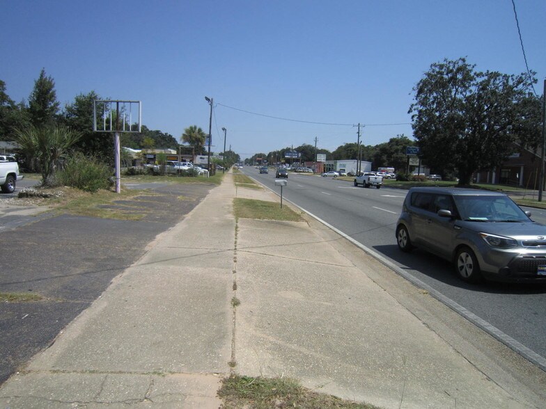 More Photos Of 412 Beverly Pkwy, Pensacola Land For Sale