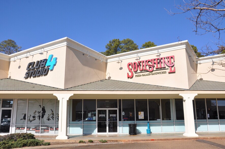 More Photos Of 5352 Lakeland Dr, Brandon Unknown For Lease