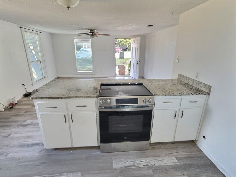 More Photos Of , Weatherford Specialty For Sale