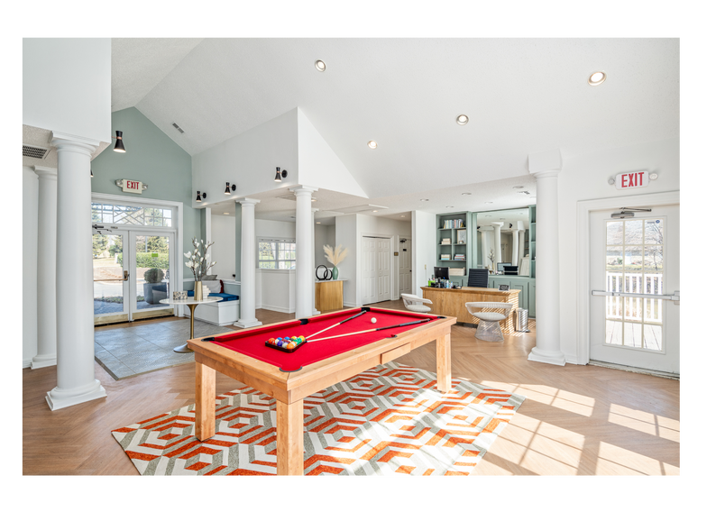 More Photos Of 5600 Salem Run Blvd, Fredericksburg Apartments For Sale