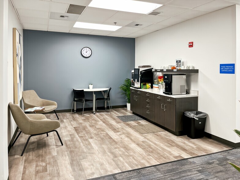 More Photos Of 10655 NE 4th St, Bellevue Coworking Space