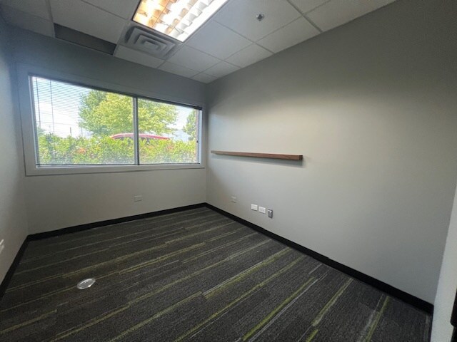 More Photos Of 1530 N Randall Rd, Elgin Medical For Lease