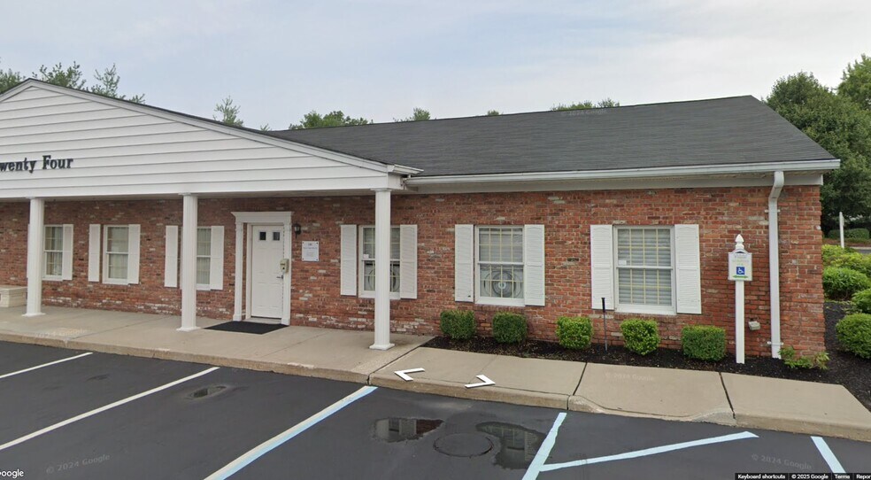 More Photos Of 24-26 Nesconset-Port Jefferson Rd, Stony Brook Medical For Sale