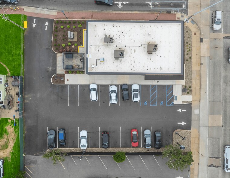 More Photos Of 168 Atlantic Ave, Freeport Fast Food For Sale