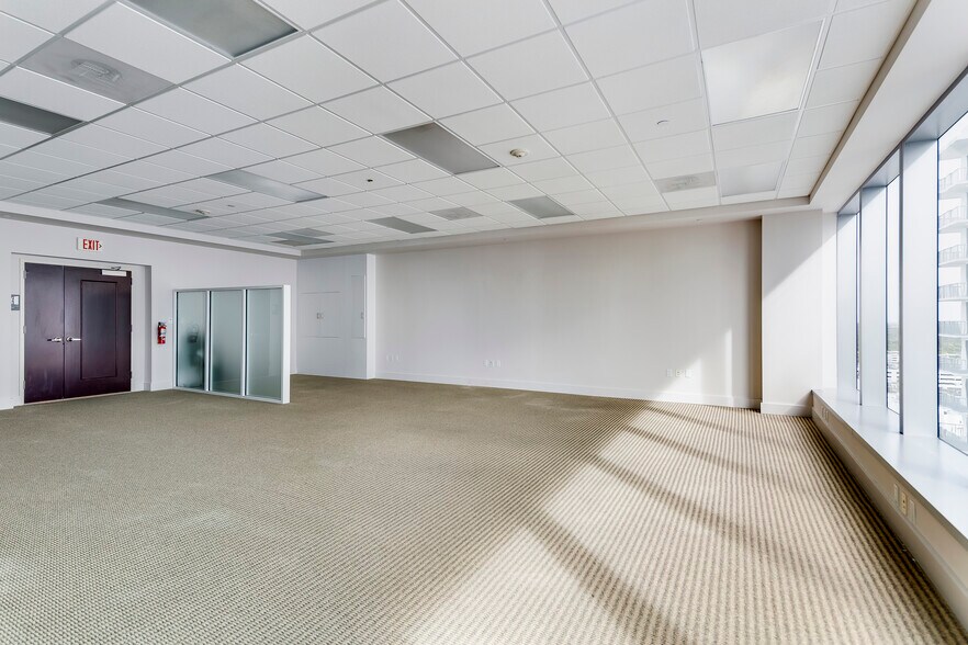 More Photos Of 8950 SW 74th Ct, Miami Office For Lease