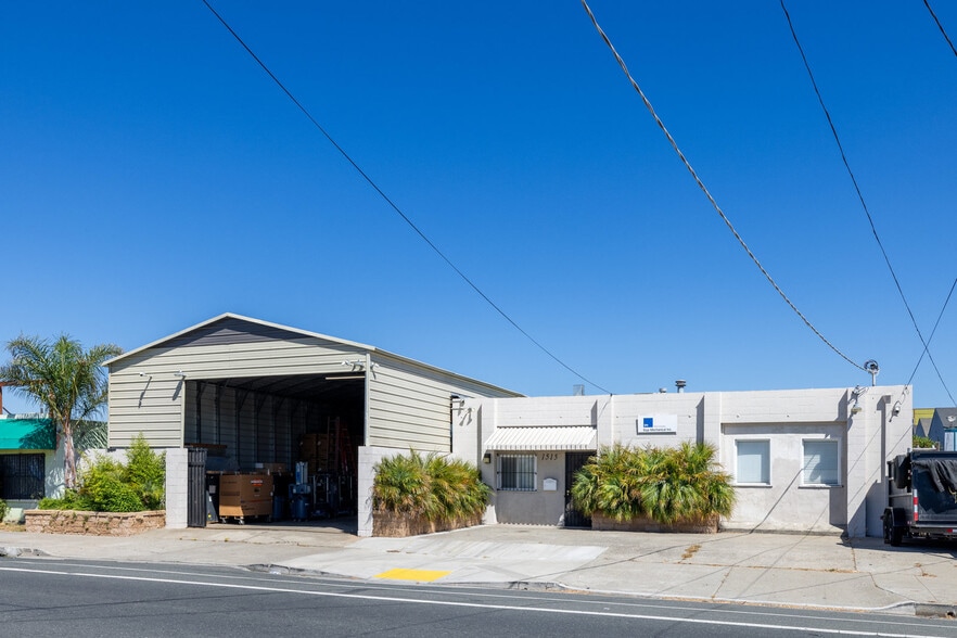 Primary Photo Of 1515 Ohio Ave, Richmond Warehouse For Sale