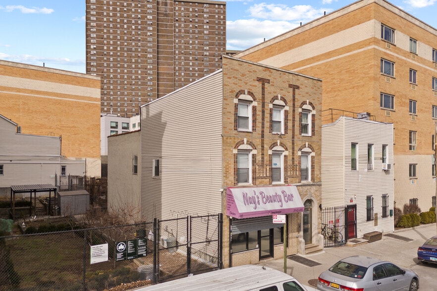 More Photos Of 811 Courtlandt Ave, Bronx Apartments For Sale