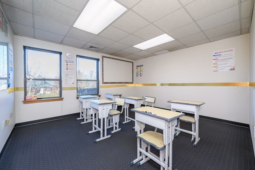 More Photos Of 176-182 Tamarack Cir, Skillman Medical For Sale